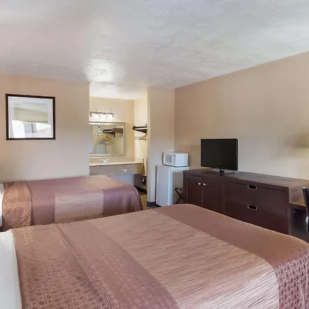 Surestay Hotel By Best Western Summersville Exterior photo